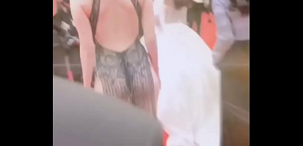  Ngọc Trinh khoe vòng 3 sexy tại Cannes